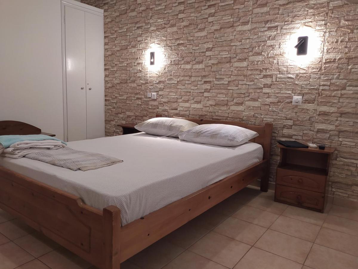 Corali Hotel Пісо-Ліваді Екстер'єр фото